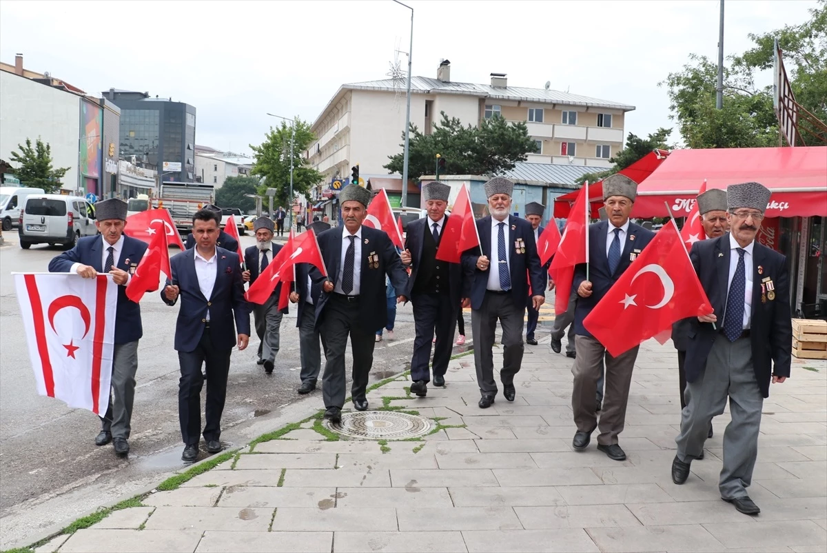 Erzurum’da Türkiye Muharip Gaziler Derneği, Kıbrıs Barış Harekatı’nın 50. yıl dönümünü kutladı